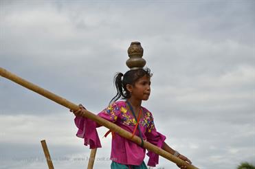 01 Mobor-Beach_and_Cavelossim-Beach,_Goa_DSC6381_b_H600